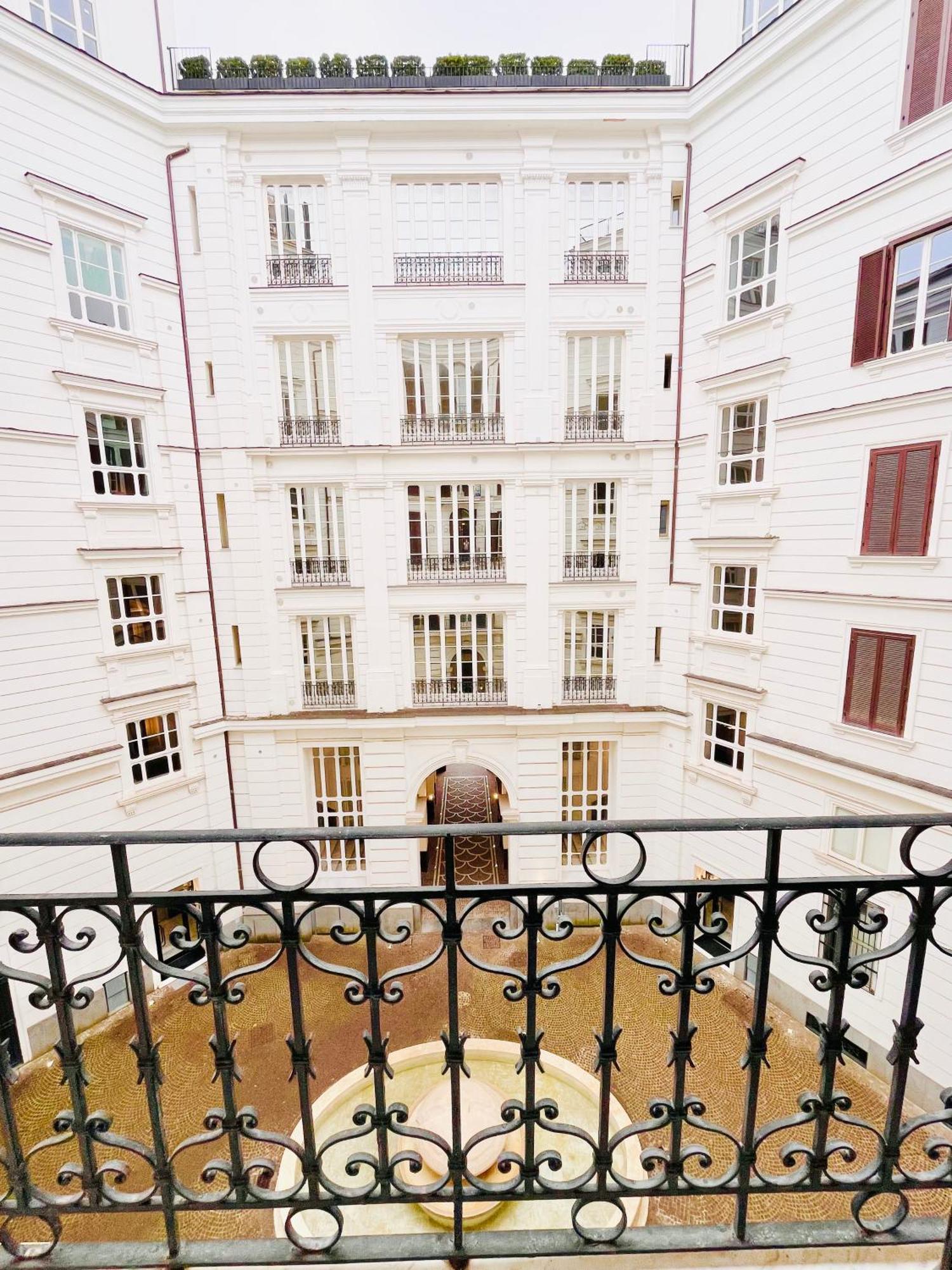 Piazza Amore Napoli Luxury Apartment Nel Cuore Di Napoli 外观 照片